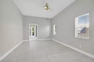 172 Lake Shore Dr W, Palm Harbor, FL 34684 - Photo 19