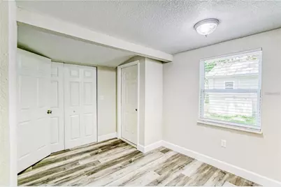 5320 Cherry Avenue, Seffner, FL 33584 - Photo 9
