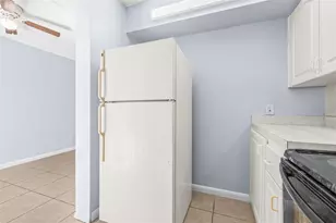 2800 E 113th Ave, Tampa, FL 33612 - Photo 11