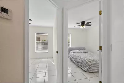 11550 Crestlake Village Drive, Riverview, FL 33569 - Photo 11