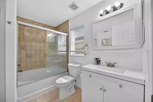 11550 Crestlake Village Dr, Riverview, FL 33569 - Photo 37