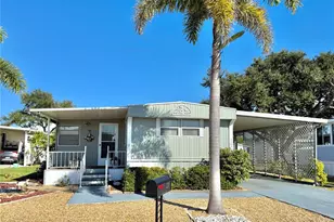 123 St Kitts Way, Apollo Beach, FL 33572 - Photo 1