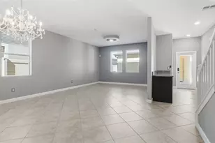 28642 Tranquil Lake Cir, Wesley Chapel, FL 33543 - Photo 13