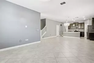 28642 Tranquil Lake Cir, Wesley Chapel, FL 33543 - Photo 15