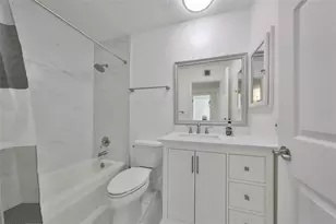 611 Fox Hills Dr, Sun City Center, FL 33573 - Photo 27