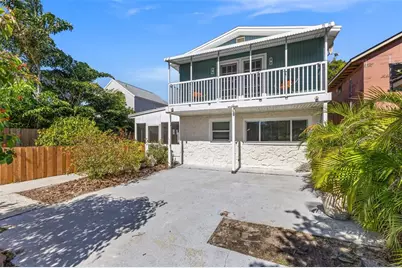 785 23rd Avenue N, Saint Petersburg, FL 33704 - Photo 1