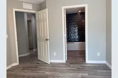 8642 Mallard Reserve Drive #201, Tampa, FL 33614 - Photo 9