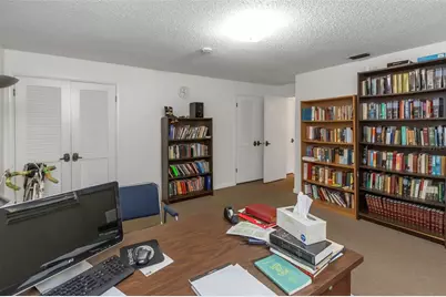 17515 Lakeshore Road, Lutz, FL 33558 - Photo 43