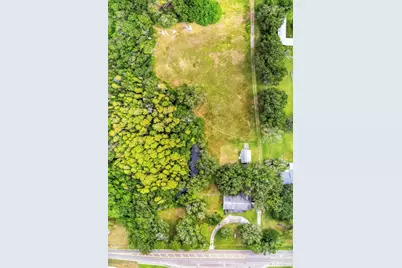 17515 Lakeshore Road, Lutz, FL 33558 - Photo 3