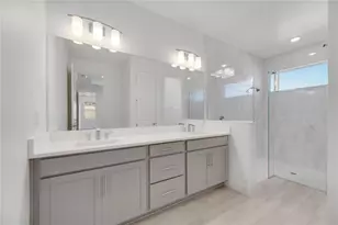 923 Signet Dr, Apollo Beach, FL 33572 - Photo 37