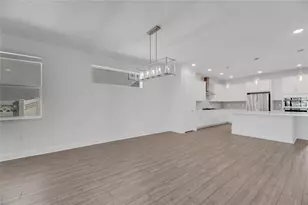 923 Signet Dr, Apollo Beach, FL 33572 - Photo 27