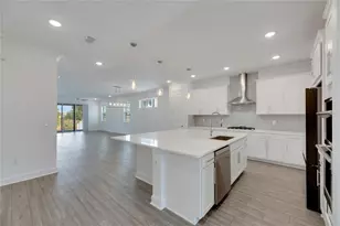 923 Signet Dr, Apollo Beach, FL 33572 - Photo 13