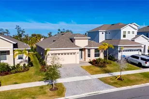 923 Signet Dr, Apollo Beach, FL 33572 - Photo 67