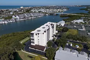 11730 Shipwatch Dr, Largo, FL 33774 - Photo 3