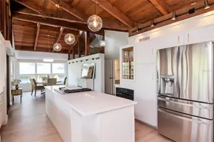 1296 Weybridge Ln, Dunedin, FL 34698 - Photo 9