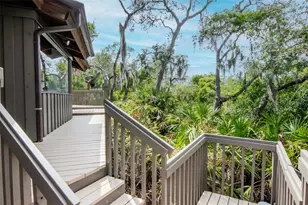 1296 Weybridge Ln, Dunedin, FL 34698 - Photo 43