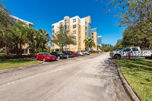 960 Starkey Rd, Largo, FL 33771 - Photo 35