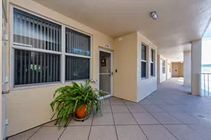 960 Starkey Rd, Largo, FL 33771 - Photo 3