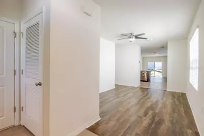 10945 Trailing Vine Drive, Tampa, FL 33610 - Photo 7