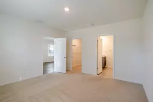 10945 Trailing Vine Dr, Tampa, FL 33610 - Photo 23