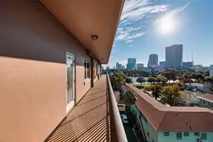 750 Burlington Ave N, Saint Petersburg, FL 33701 - Photo 7