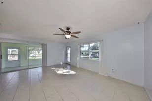 1902 Dandridge St, Sun City Center, FL 33573 - Photo 7