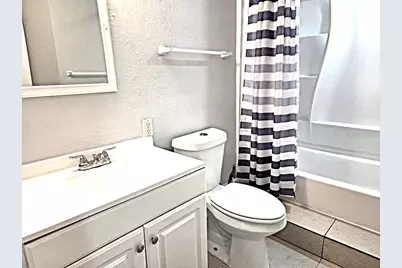 6886 49th Avenue N, Saint Petersburg, FL 33709 - Photo 11