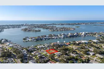 417 Harbor View Lane, Largo, FL 33770 - Photo 1