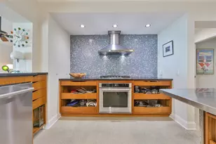 2158 Blossom Way S, Saint Petersburg, FL 33712 - Photo 13