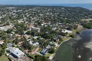 2158 Blossom Way S, Saint Petersburg, FL 33712 - Photo 85