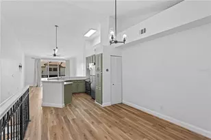 604 Arbor Lake Ln, Tampa, FL 33602 - Photo 17