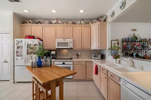 1648 Sand Key Estates Ct, Clearwater Beach, FL 33767 - Photo 13