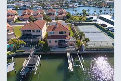 1648 Sand Key Estates Court, Clearwater Beach, FL 33767 - Photo 5