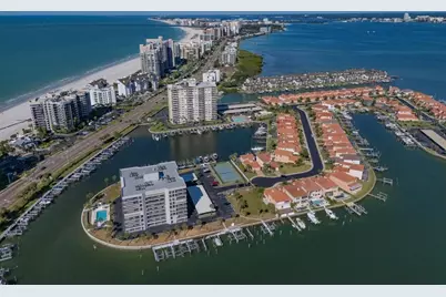 1648 Sand Key Estates Court, Clearwater Beach, FL 33767 - Photo 35