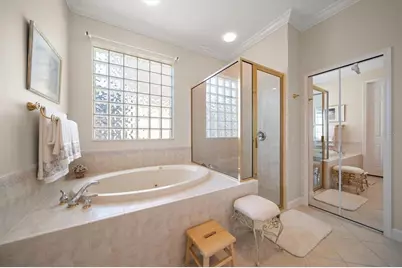 1648 Sand Key Estates Court, Clearwater Beach, FL 33767 - Photo 23