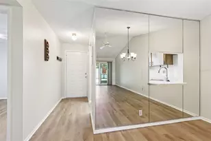 10780 43rd St N, Clearwater, FL 33762 - Photo 3