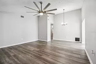 249 Granite Dr, Lakeland, FL 33809 - Photo 9