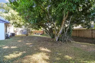 249 Granite Dr, Lakeland, FL 33809 - Photo 33