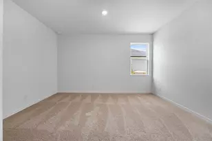 385 Begonia Ct, Poinciana, FL 34759 - Photo 11