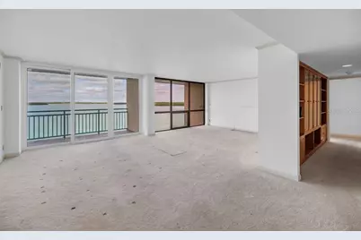 1 Key Capri #209E, Treasure Island, FL 33706 - Photo 3