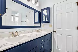 5282 White Sand Cir NE, Saint Petersburg, FL 33703 - Photo 31