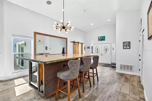 5282 White Sand Cir NE, Saint Petersburg, FL 33703 - Photo 9