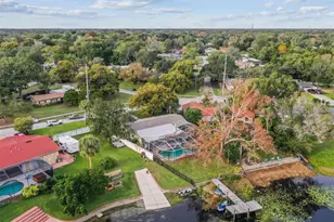 1204 Eckles Dr, Tampa, FL 33612 - Photo 11