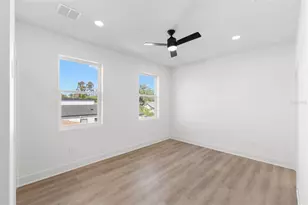 2525 13th Ave N, Saint Petersburg, FL 33713 - Photo 13