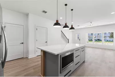 2525 13th Avenue N, Saint Petersburg, FL 33713 - Photo 7