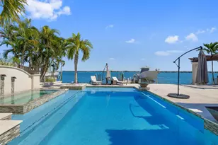 643 Harbor Is, Clearwater Beach, FL 33767 - Photo 53