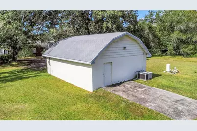 17515 Lakeshore Road, Lutz, FL 33558 - Photo 57