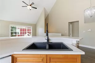 9646 Lake Chase Island Way, Tampa, FL 33626 - Photo 13