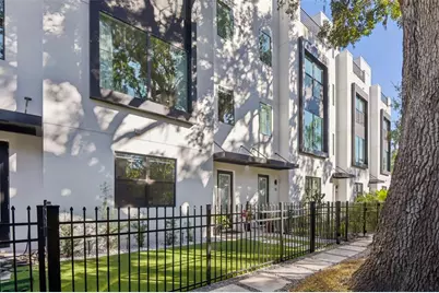 2851 W Gandy Boulevard #12, Tampa, FL 33611 - Photo 3