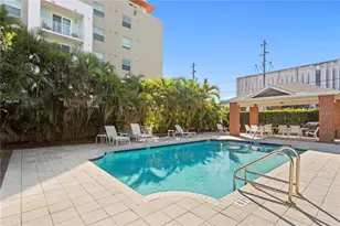 350 2nd St N, Saint Petersburg, FL 33701 - Photo 37
